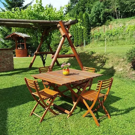 Bed & Breakfast Am Weinbrunnen *