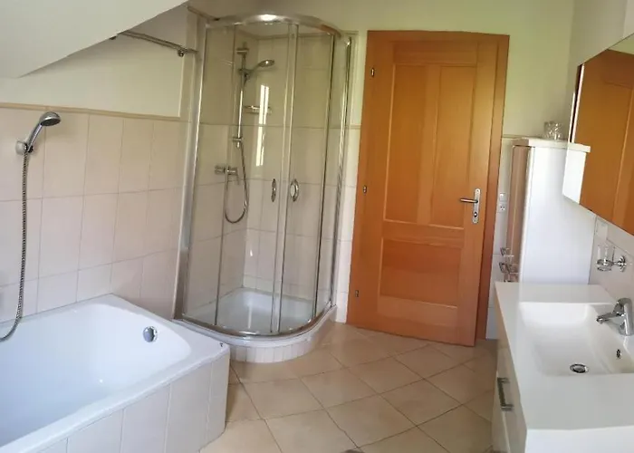 Am Weinbrunnen Oda ve Kahvaltı *