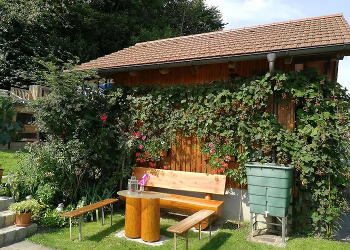 Oda ve Kahvaltı Am Weinbrunnen Vorchdorf